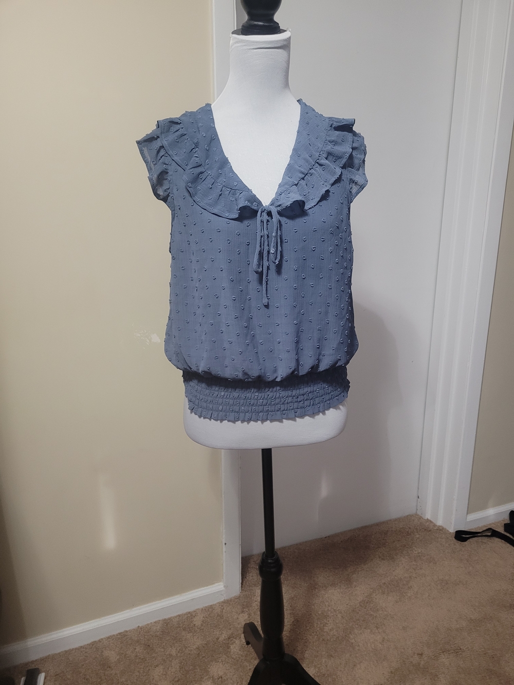 Monteau Slate Blue Ruffled Tie-Neck Sleeveless Blouse